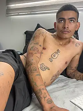 sorry-mom69 Live Webcam on Stripchat