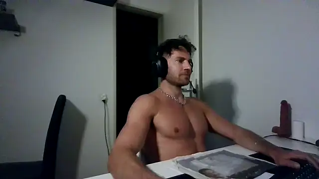 alpha-hunk webcam