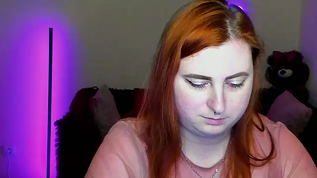 Alicia_love00 webcam