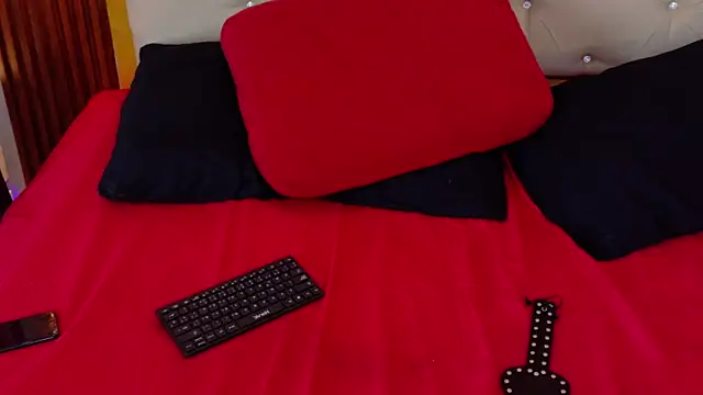 charlotte_harper_ webcam