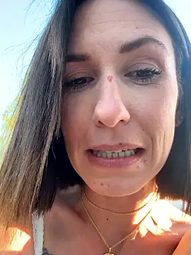 lola_tentatiion webcam