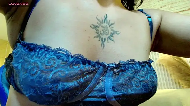 tasty_morita_r webcam