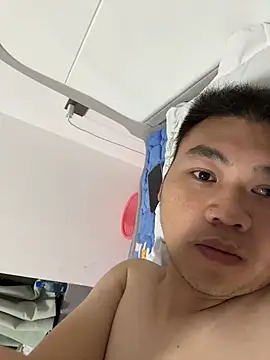 qwe522522 - Qwe522522's free webcam - UK Sex Cams