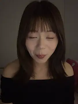 nana-3 - Nana-3's free webcam - UK Sex Cams