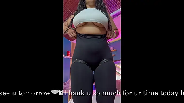 Ladyy_brownn live sex cam