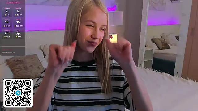 Anellyball live sex cam