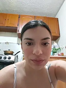 amaiasalvatore - AmaiaSalvatore's free webcam - UK Sex Cams