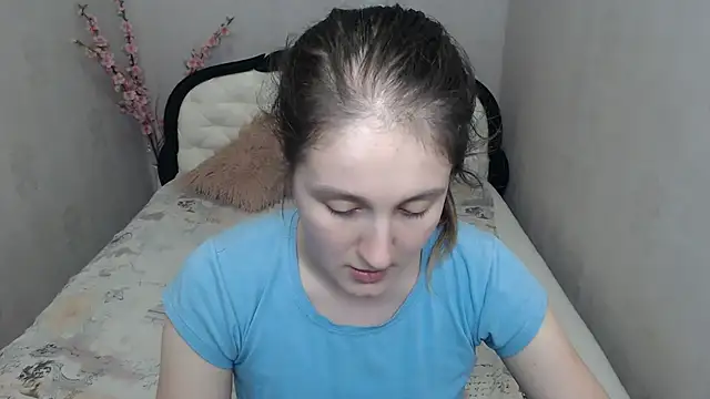 holliy_cooper - Holliy_Cooper's free webcam - UK Sex Cams