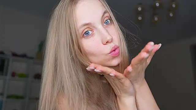 Appr0ved_ - Live Cam