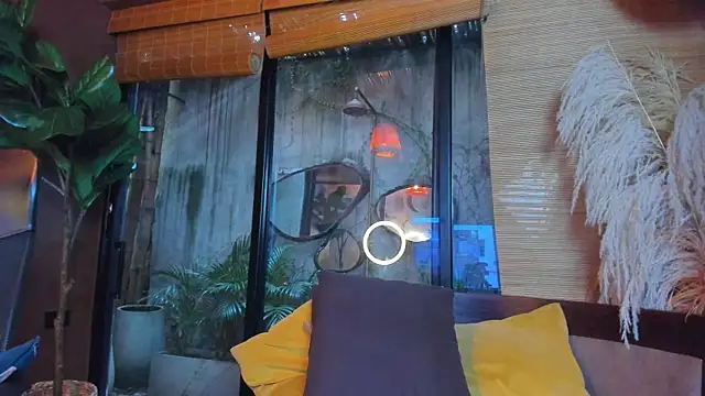 Victoria_Gonzalez webcam