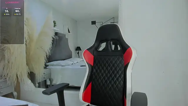 KarelyMitchel webcam