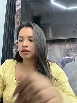 Miss_Bella_Flame webcam