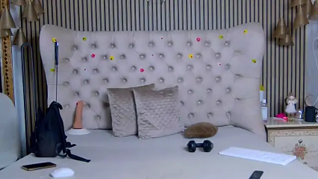 playfulshow - PlayfulShow's free webcam - UK Sex Cams