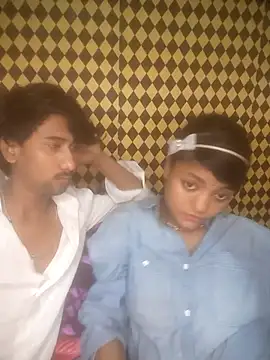 Freakingromance webcam