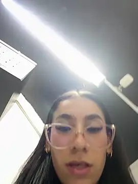 lunaluxury22 live sex cam