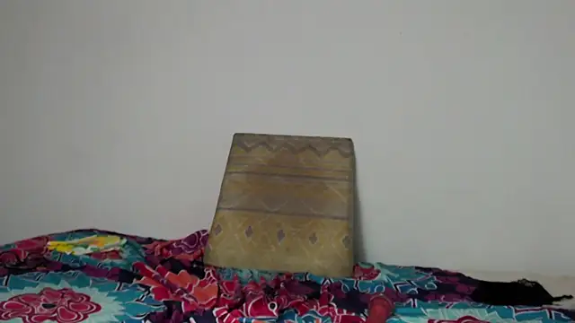 Charlotte_Melody webcam