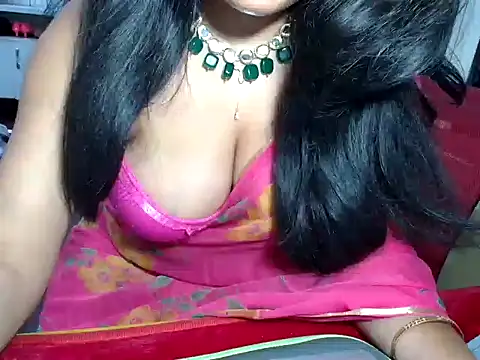yourradhika - Yourradhika's free webcam - UK Sex Cams