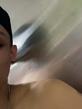 HarryGaze live sex cam