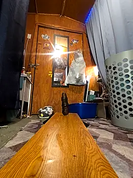 UncutHammer69 webcam