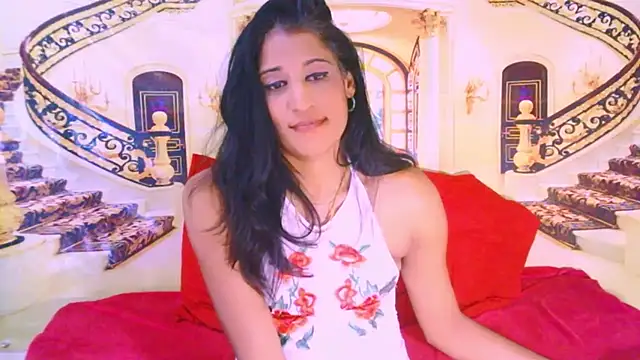 IndianSexcSmyle webcam