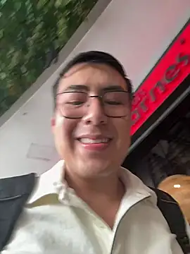 andrewmhilton_ webcam