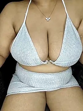 Curvy_Pooja webcam