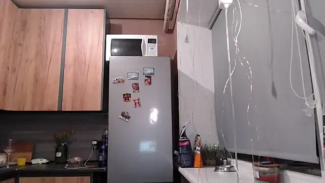 delightful_sofi webcam