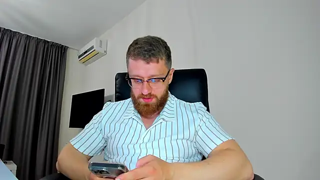 Findom_guy webcam