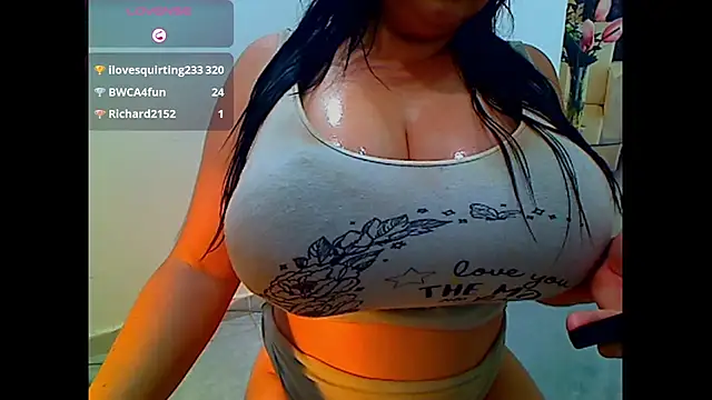 Bigcocksexyluisa webcam