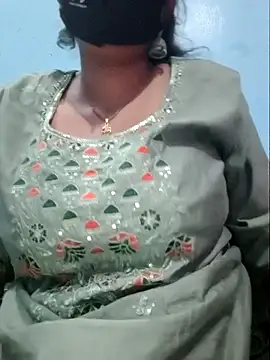 Sexyradha_