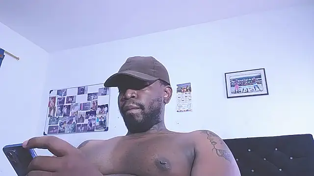 strong__anthony webcam