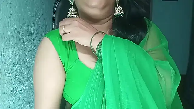 Secret_Dessire webcam