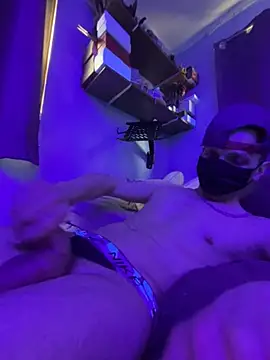 Cloudd_Kingg_Iceyyy live sex cam