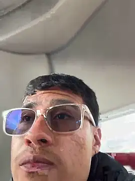 TavoHot_ live sex cam