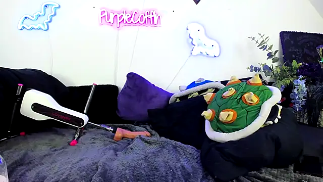 Purple_Coffin666 webcam
