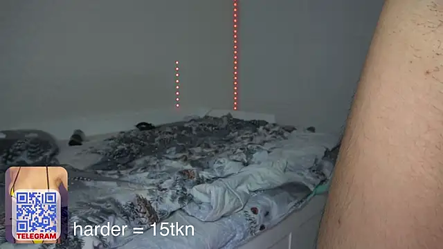 cream_fucks - Cream_fucks's free webcam - UK Sex Cams