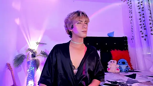 cooperrosscute233 - Cooperrosscute233's free webcam - UK Sex Cams