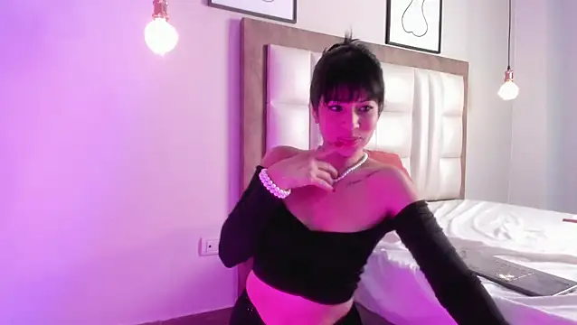 SabrinaWarren_ webcam