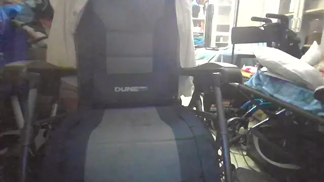 lovyourpuss - Lovyourpuss's free webcam - UK Sex Cams