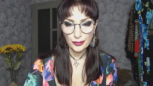 aziza1 - Aziza1's free webcam - UK Sex Cams