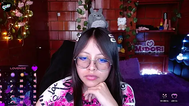 MidoriQuiinn webcam