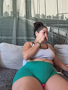 Bigbuttbrooklynn webcam