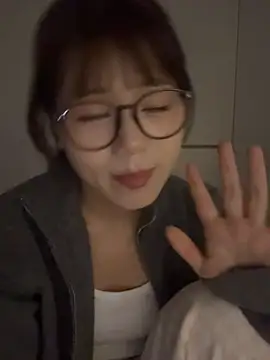 nana-3 (F young) - 寻找一双炽热的眼眸～（私秀听指挥）