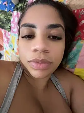 Morenacarioca3 - Live Cam