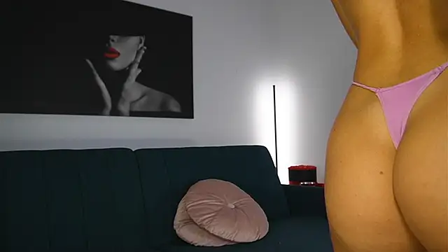 izzy_belle live sex cam