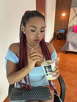 Kloe_rousse01 webcam