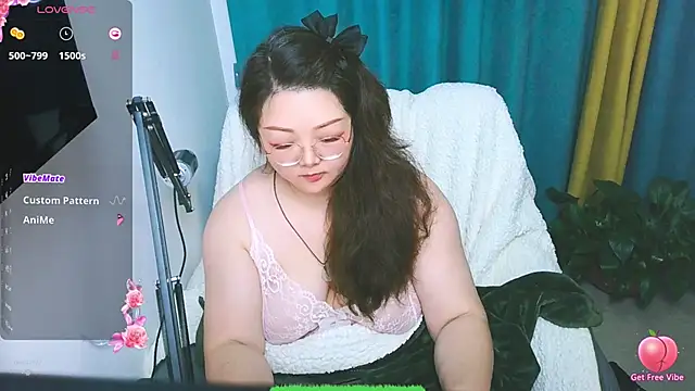 AngelwithEcup webcam