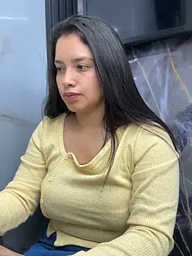 Miss_Bella_Flame webcam