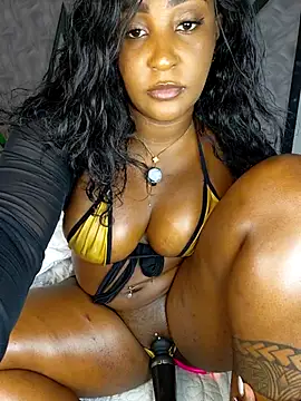 Denise_wolfe21 Stripchat cam model