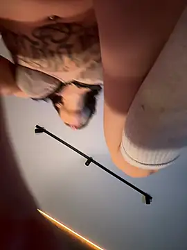 bastet (F young) - ass fingering